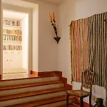 Secret Garden In Alfama דירה